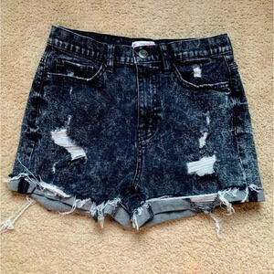 SO High Rise Distressed Stretch Black Mom Shorts Size 28